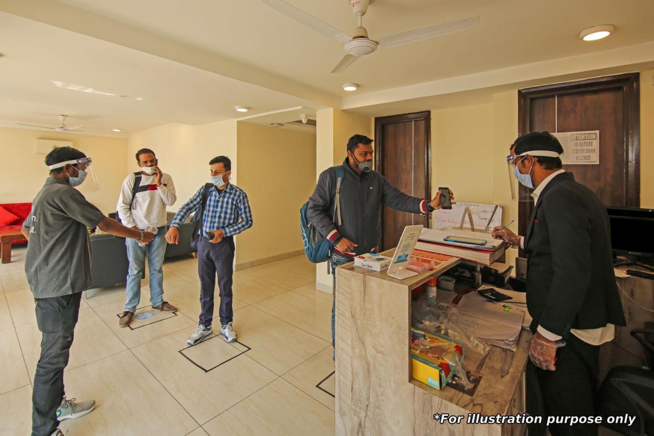 Oyo 82476 Royal Garden Ghaziabad Exterior photo